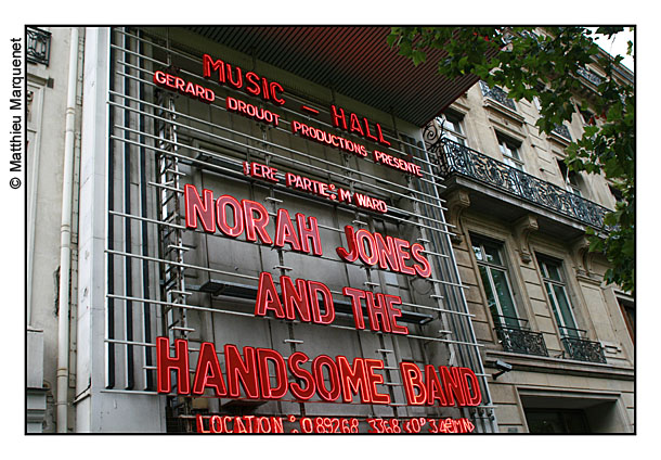 live : photo de concert de Norah Jones  Paris, Olympia